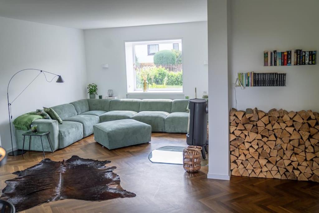 Eifel21 - Stilvolles Haus In Der Vulkaneifel Bleckhausen Eksteriør bilde